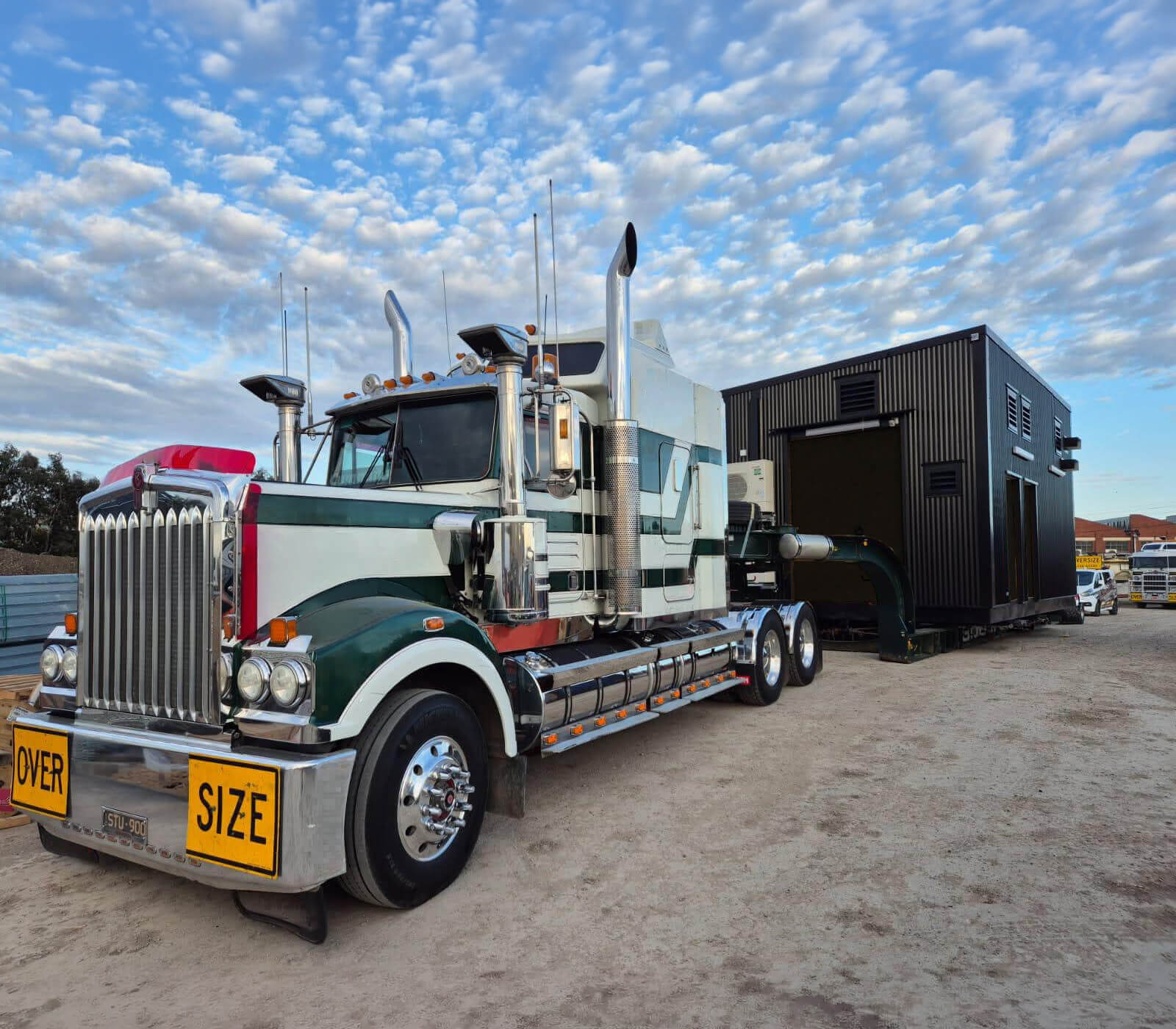Module delivery by road